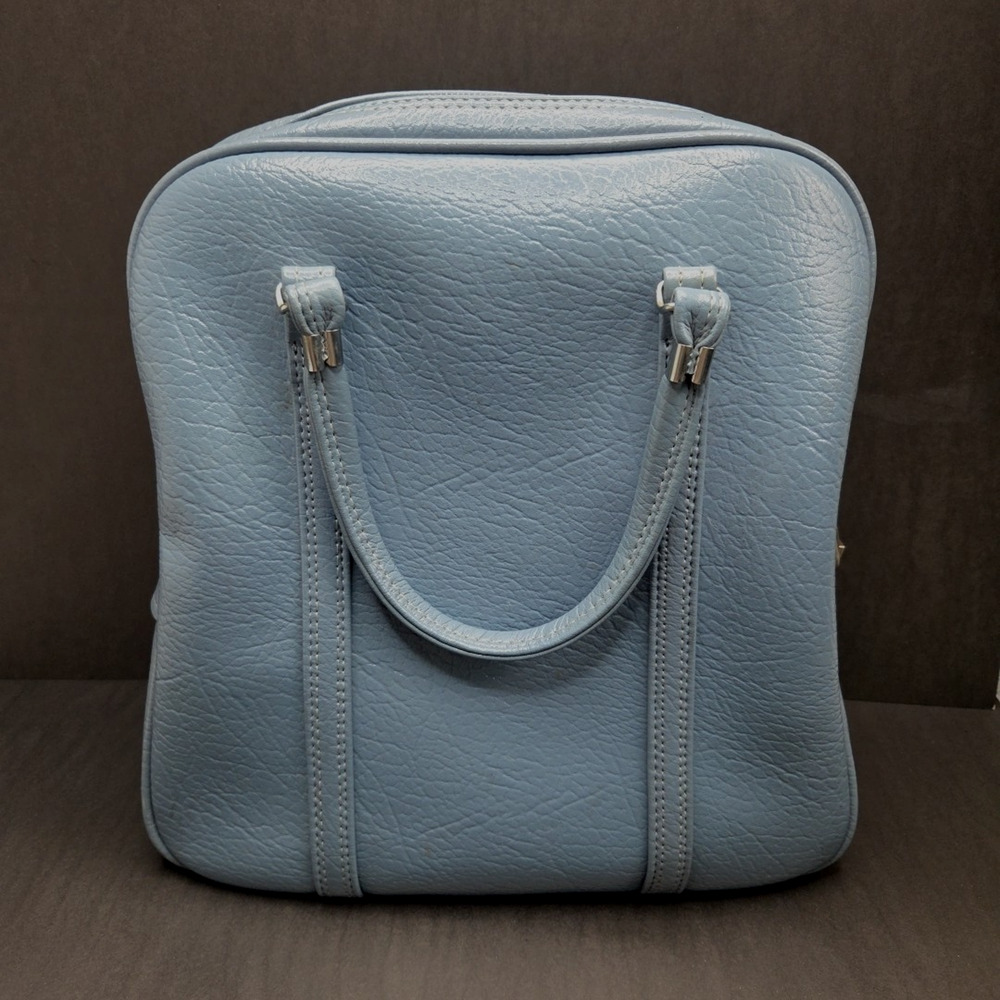 Amelia Earhart Blue 14 Inch Carry On Luggage Vintage 1960s Overnight Travel Bag